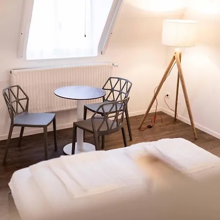 Vendégház Cooper L Zum Loewen Merano